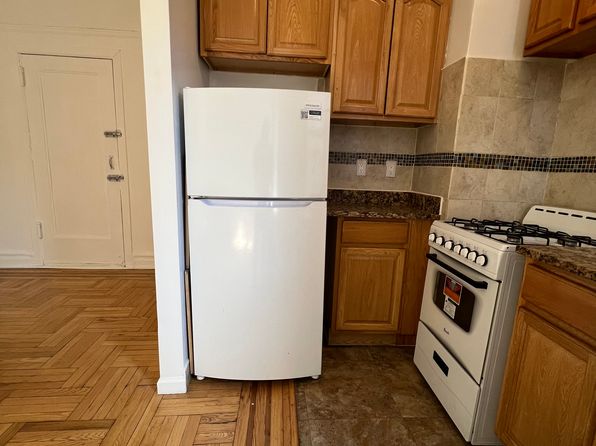 (undisclosed Address)