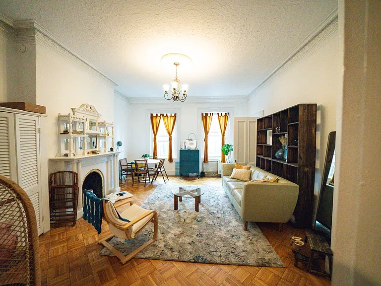 82 Commonwealth Ave #8 — Photo 8