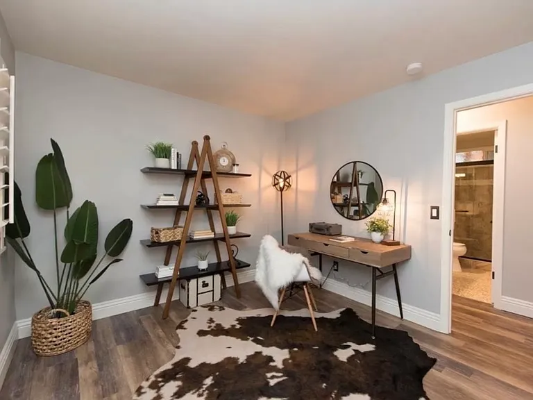 1118 El Macero Way — Photo 5
