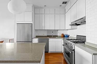 96 Schermerhn Street, #PHB