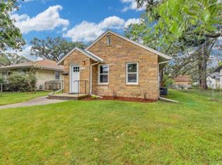 4514 7th St NE, Columbia Heights, MN 55421