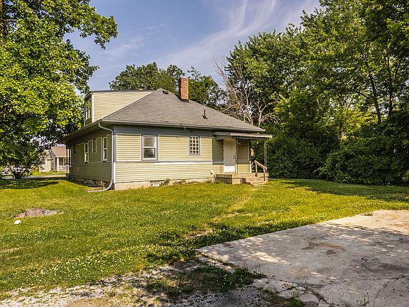 5th image of 1451 S Kiel Ave