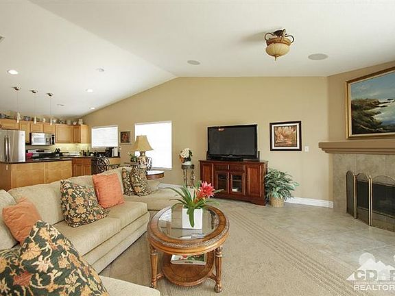2nd image of 40712 Aetna Springs St