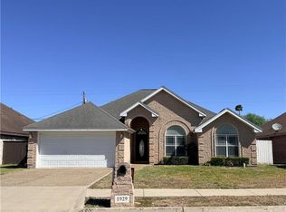 1929 E 21st St, Mission, TX 78572