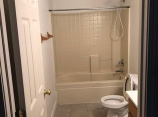 304 W Kreke Ave, Effingham, IL 62401