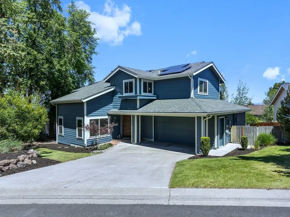 2486 SW Valleyview Dr, Redmond, OR 97756