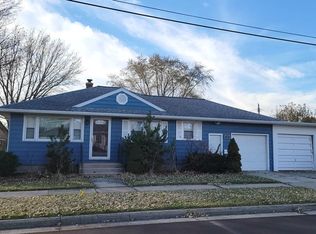 374 Roosevelt St, Fond Du Lac, WI 54935