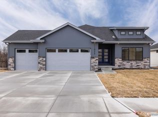 11052 N 173rd St, Bennington, NE 68007