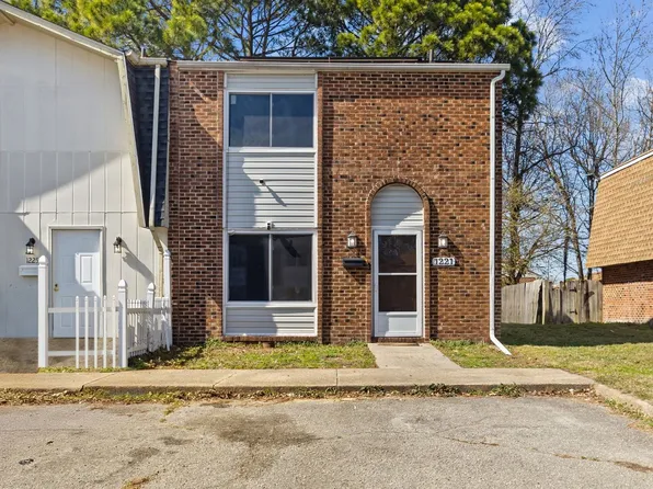 1221 Clydesdale Ln, Virginia Beach, VA 23464