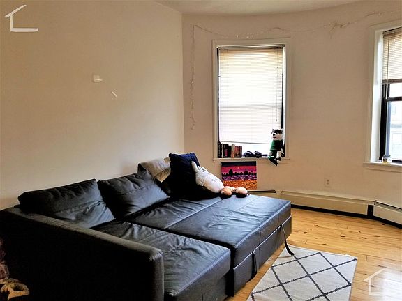 3rd image of 612 Columbus Ave APT 1