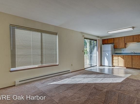 4th image of 325 NE Kettle St APT 106