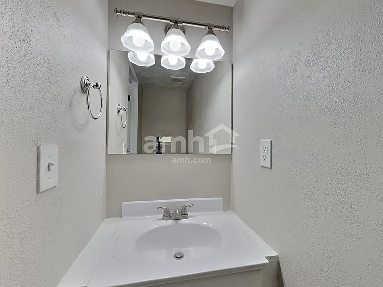5521 W Stone Bluff Way — Photo 9