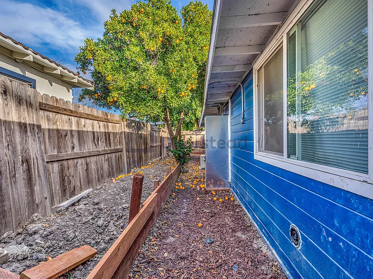 199 Bart Ave #A — Photo 18