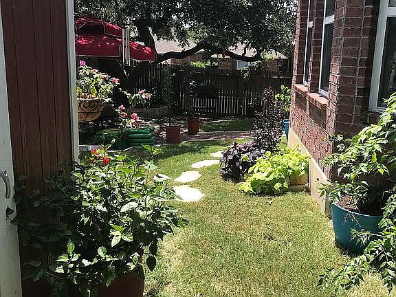 4th image of 2802 Trinity Villas