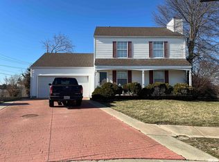 3901 McCormick Dr, Springfield, IL 62707