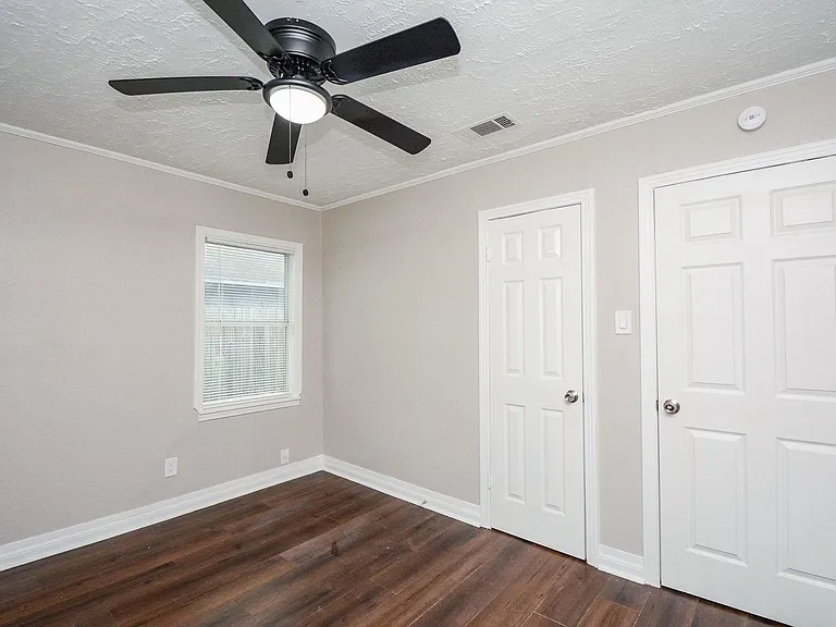 2109 Pomona Dr — Photo 14