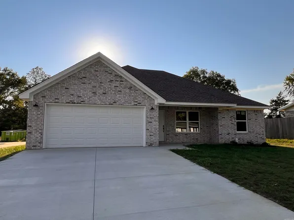 920 S Fir St, Beebe, AR 72012
