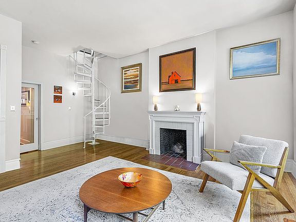 2nd image of 151 W 85th St APT 4