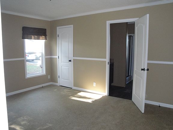 3rd image of 9359 103rd St Lot 55