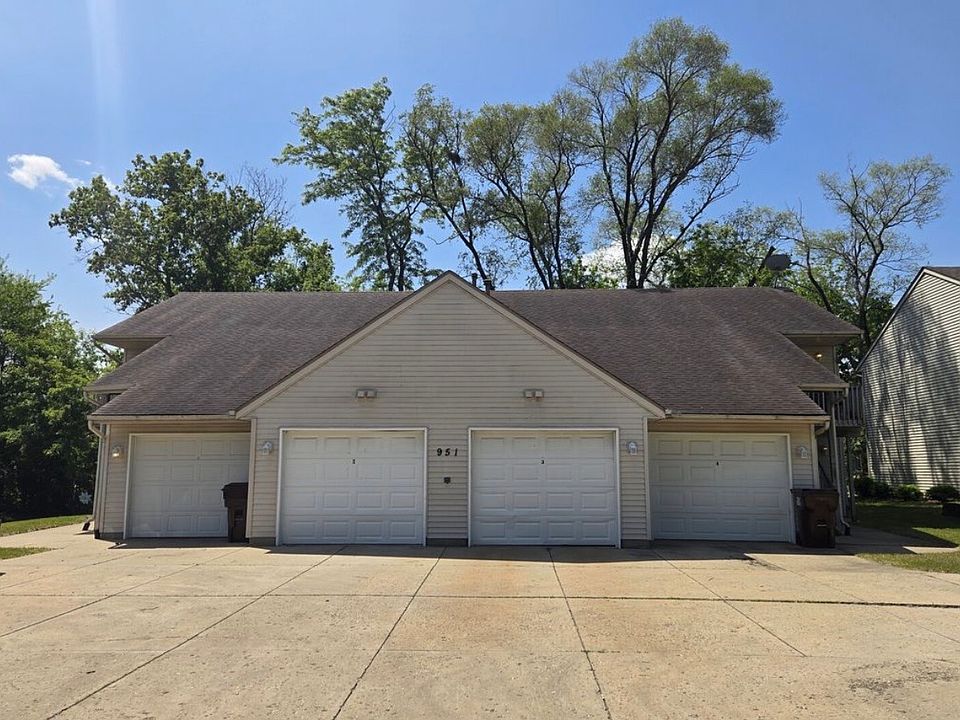 1st image of 951 Minns Dr APT 4