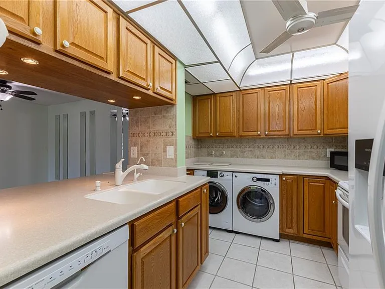 3460 N Key Dr #210 — Photo 11