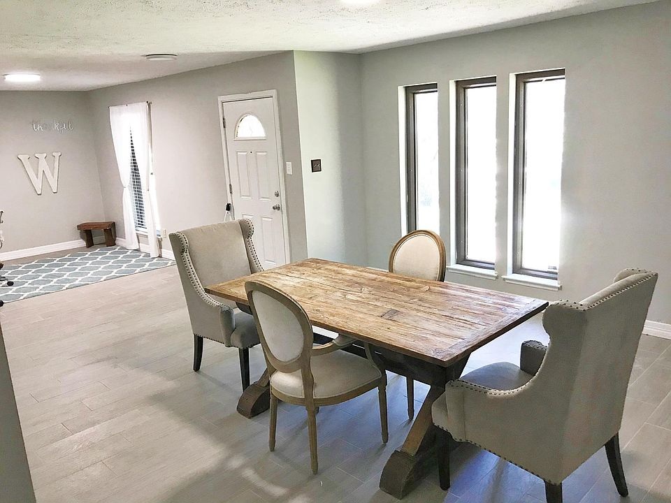 1st image of 2722 Green Fields Dr