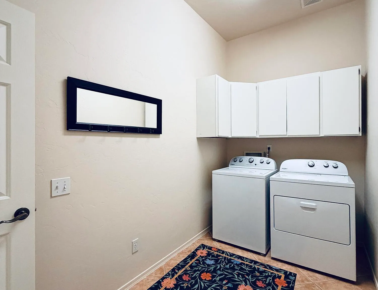2 bed, 2.0 bath, 1468 sqft, $2,800 — Photo 3