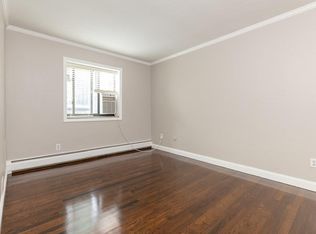 87 E India Row #33G, Boston, MA 02110