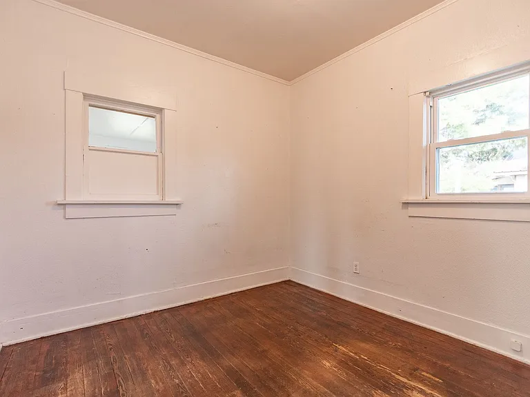 4102 W Sundown Ln — Photo 14