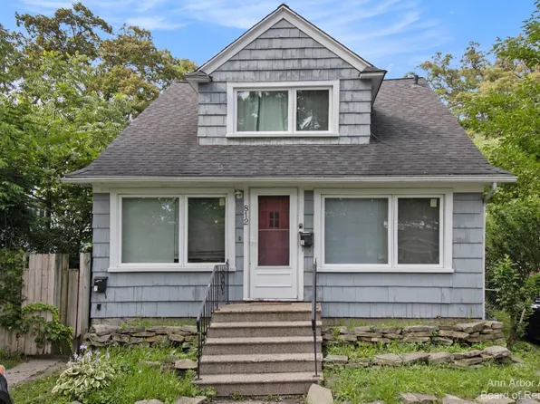 812 Pauline Blvd, Ann Arbor, MI 48103