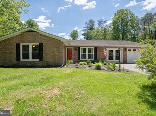 7653 Clark Rd, Hanover, MD 21076