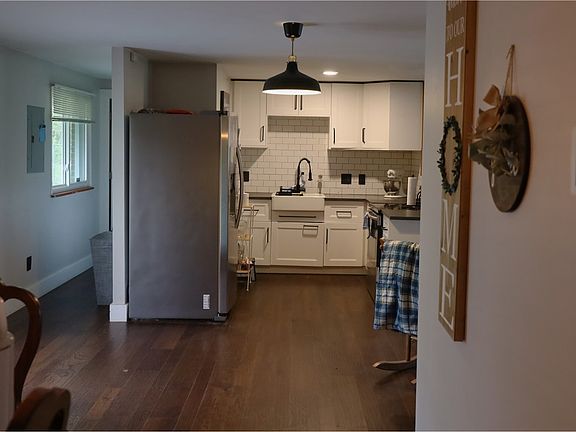 4th image of 6810 Hubbard Dr