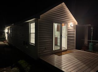 2205 Edgemere Dr, Rochester, NY 14612