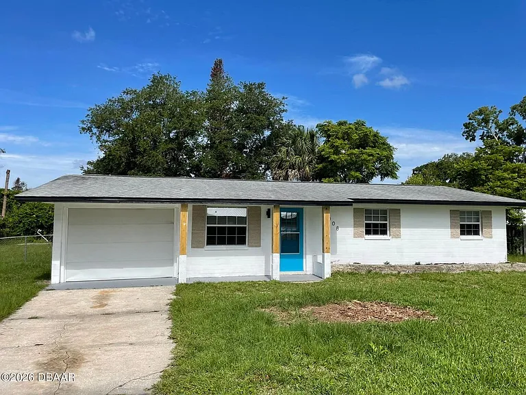 1008 Beulah Dr — Photo 1
