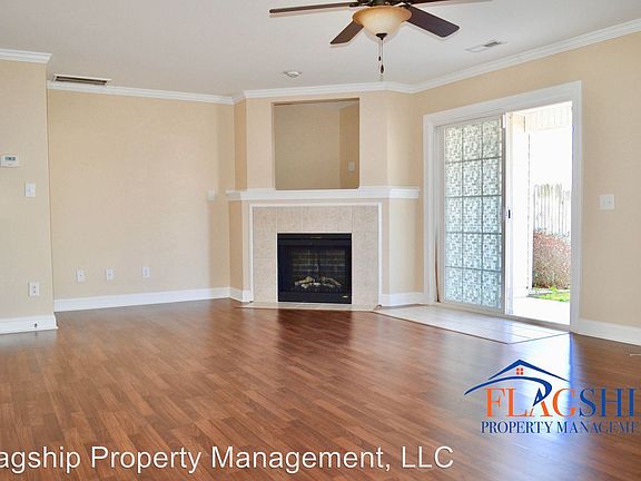 2nd image of 1939-B Cambria Dr