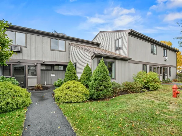231 S Hemlock Ln #231, Williamstown, MA 01267