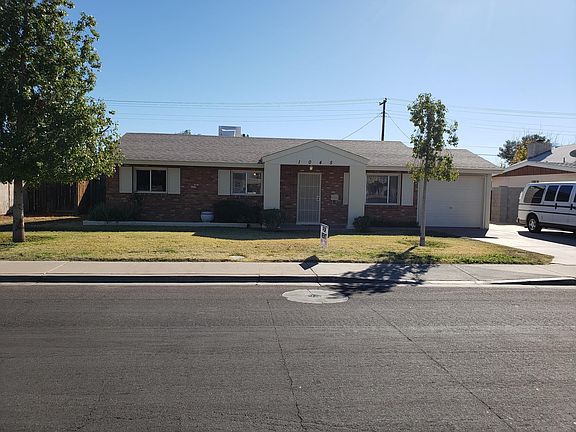 2nd image of 1045 W Heather Dr