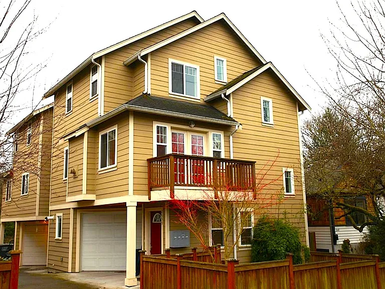 2639 SW Nevada St — Photo 1
