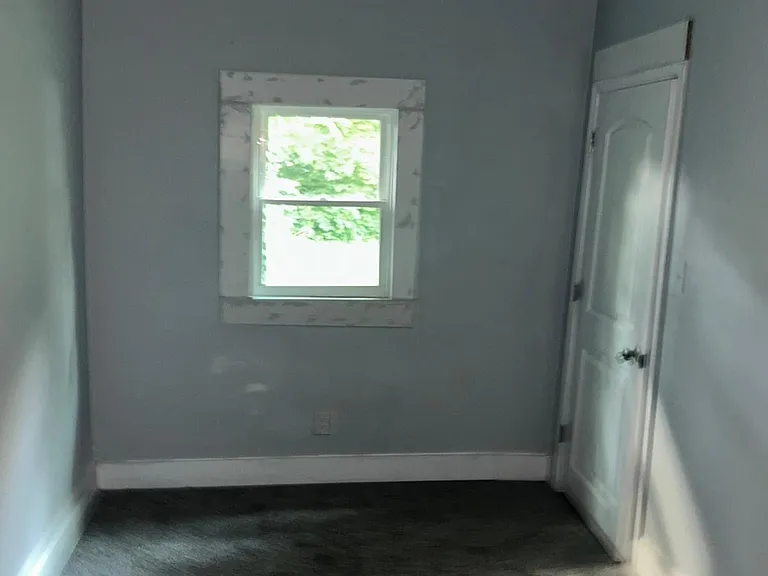 524 N 29th St — Photo 12