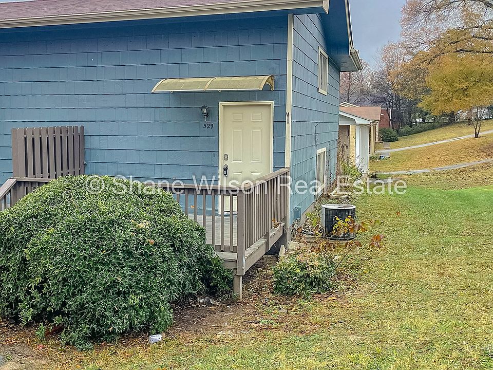 1st image of 529 Brookfield Ave #529