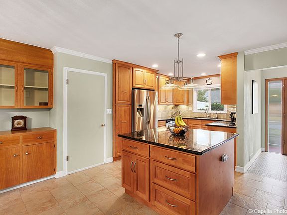 Oversized Kitchen Island