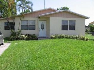 4890 SW 21st St, Hollywood, FL 33023