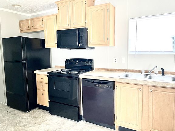4th image of 6461 Arbor Oak Dr