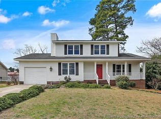 936 Brookridge Dr, Fayetteville, NC 28314