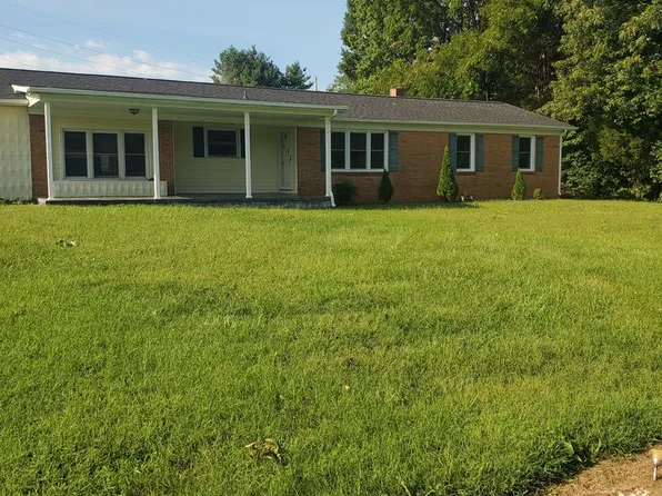 12745 Martinsville Hwy, Cascade, VA 24069