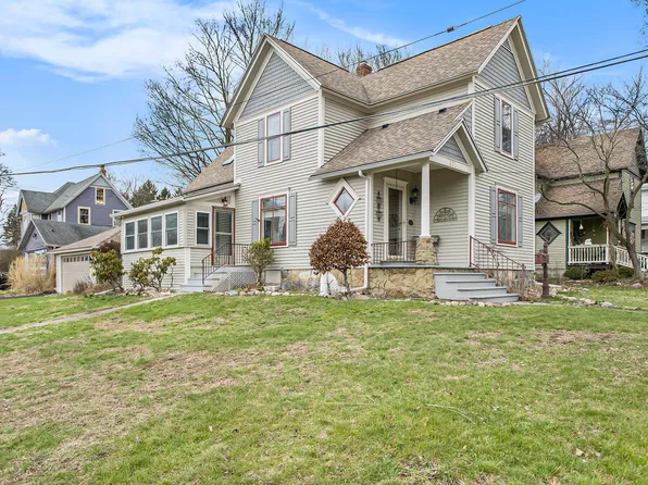 301 N Liberty St, Marshall, MI 49068