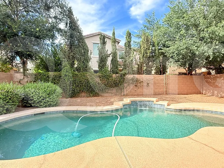 2950 E Dublin St — Photo 27