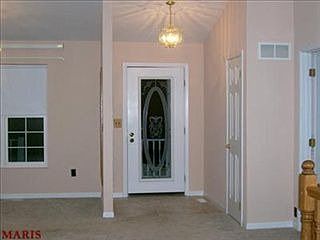 1st image of 410 Hereford Park
