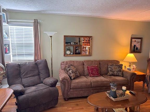 3rd image of 3331 Richardsville Rd