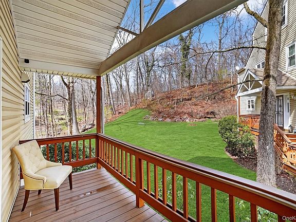 3rd image of 75 W Hartsdale Ave